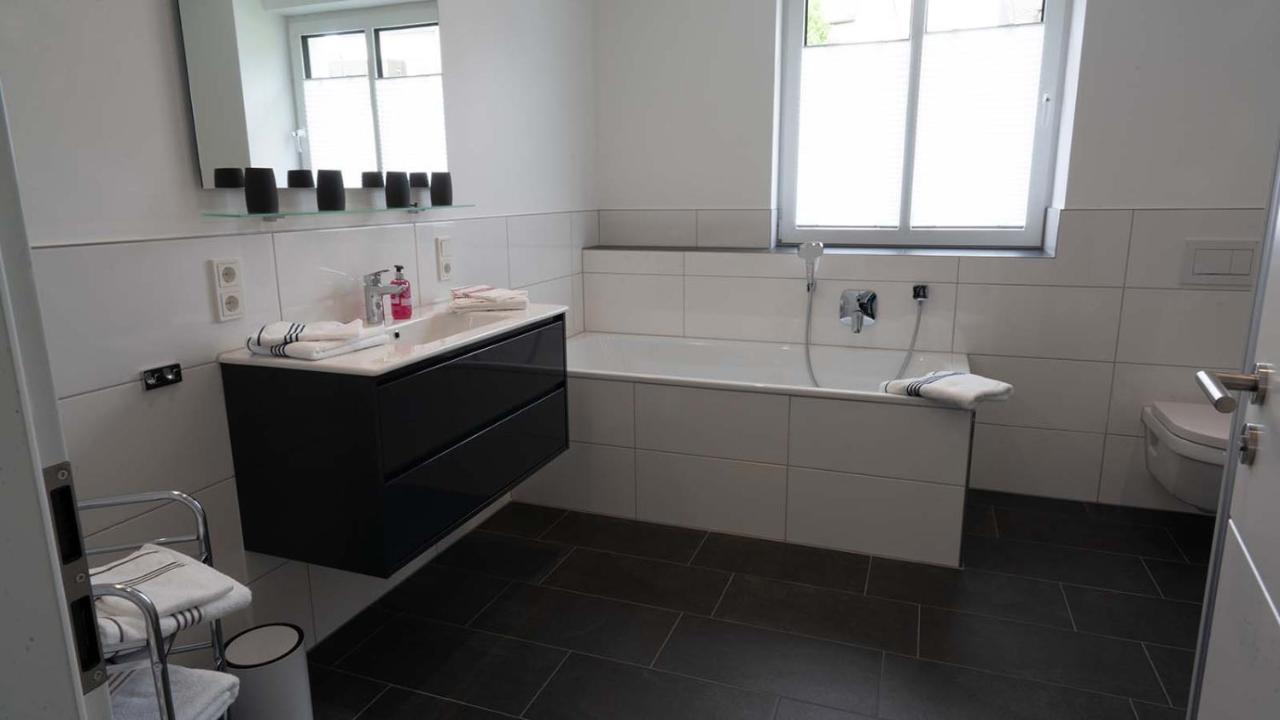 טראבן-טרארבאך Neu Mont Royal Suiten 2 Bis 4 Personen מראה חיצוני תמונה